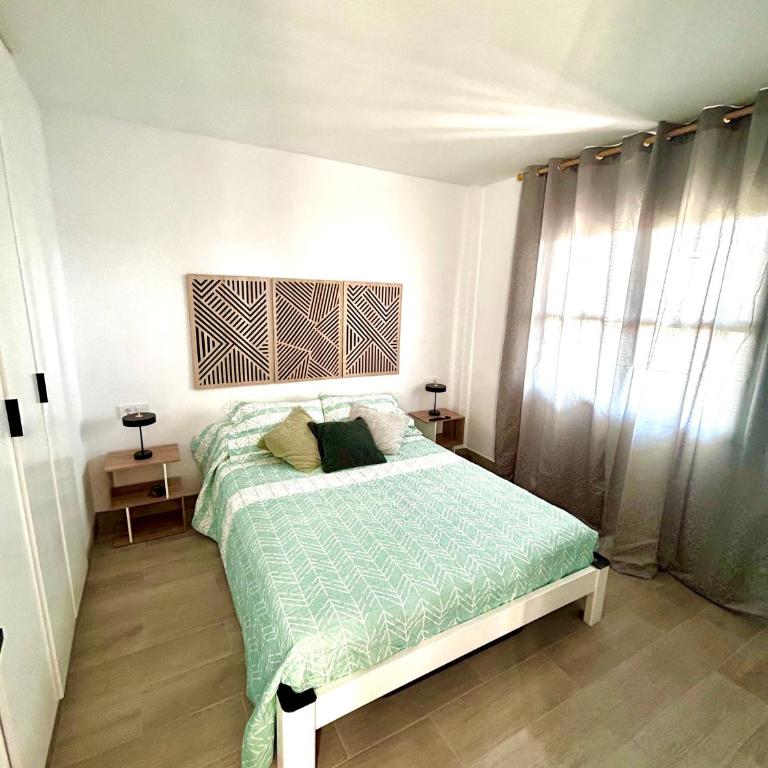 Ático en el centro de Salou con gran piscina comunitaria - Apartamento de 1 dormitorio - 8