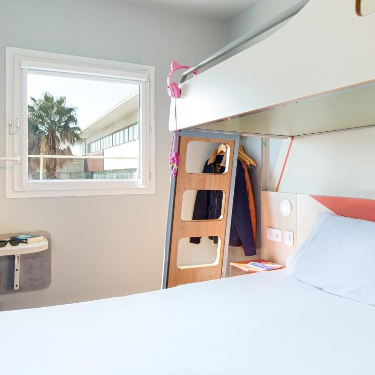 ibis budget Marseille L'Estaque - Chambre Triple - 12