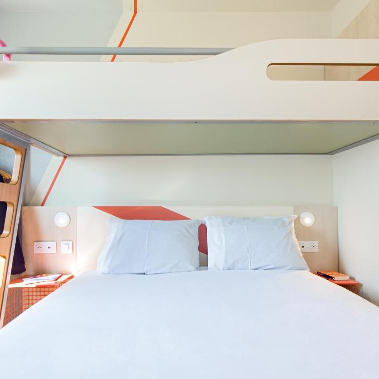 ibis budget Marseille L'Estaque - Chambre Triple - 16