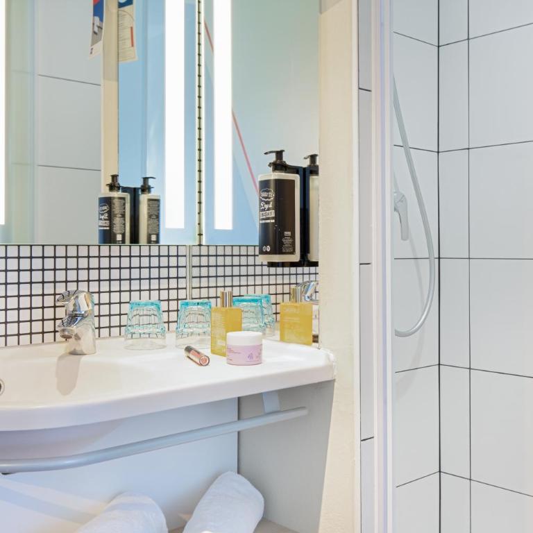 ibis budget Marseille L'Estaque - Chambre Triple - 17