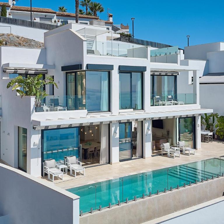 Villa Horizon - Luxury, Heated Pool and Jacuzzi - Villa Deluxe - 30