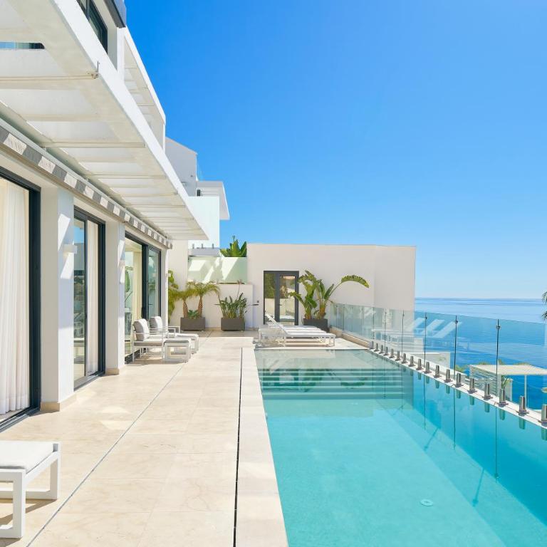 Villa Horizon - Luxury, Heated Pool and Jacuzzi - Villa Deluxe - 38