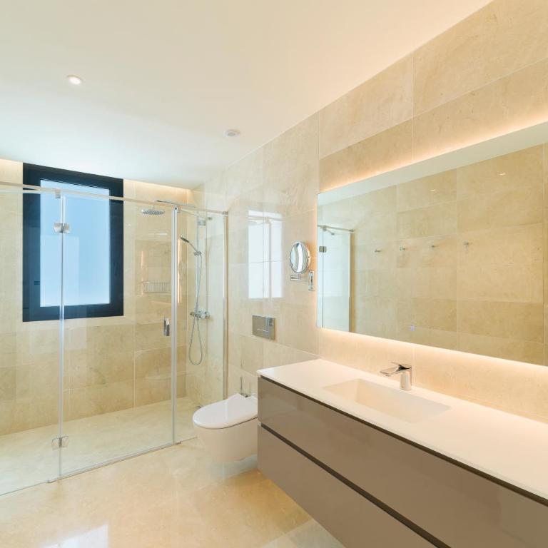 Villa Horizon - Luxury, Heated Pool and Jacuzzi - Villa Deluxe - 22