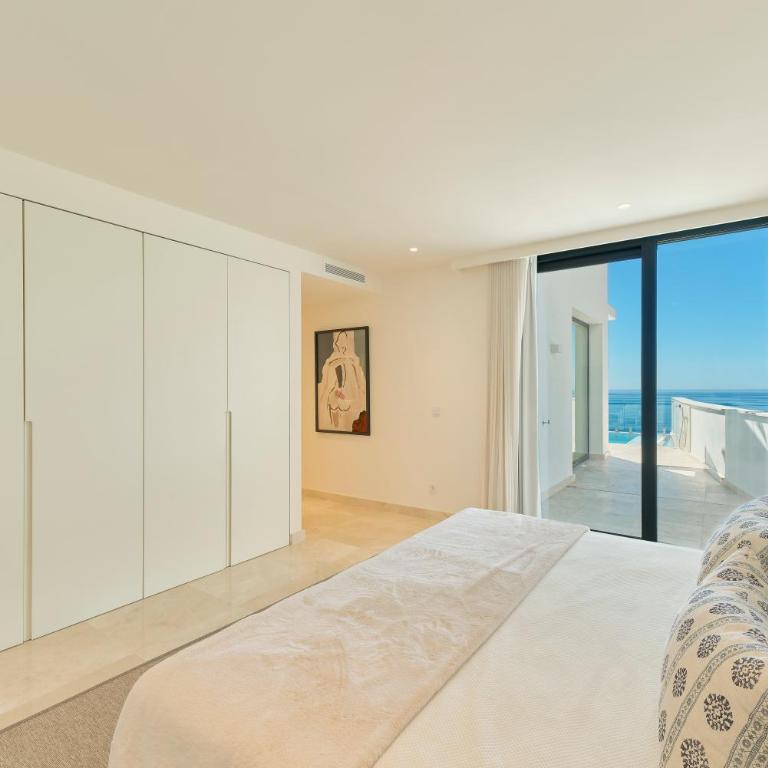 Villa Horizon - Luxury, Heated Pool and Jacuzzi - Villa Deluxe - 16