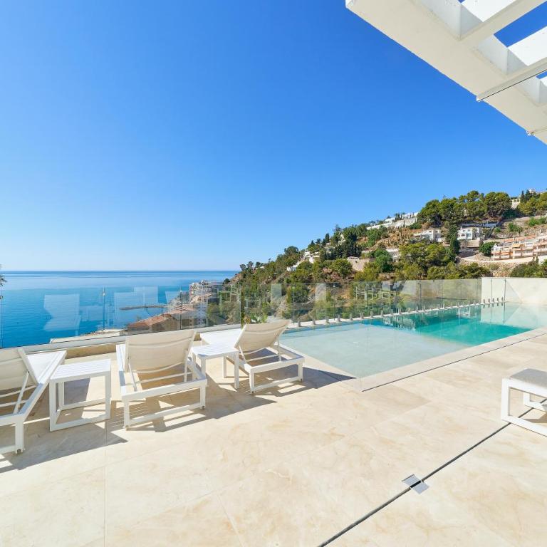 Villa Horizon - Luxury, Heated Pool and Jacuzzi - Villa Deluxe - 44