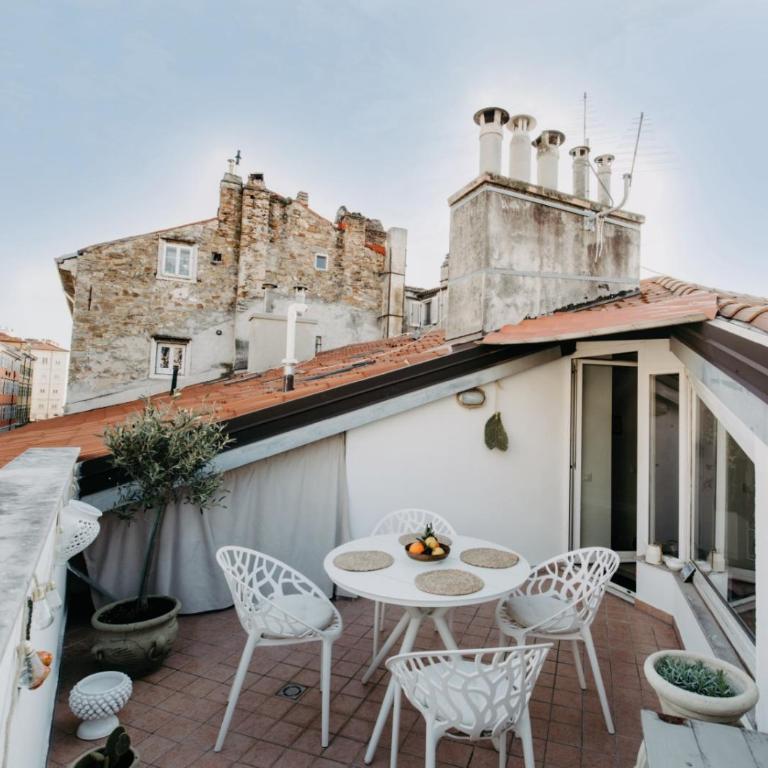 Casa del Cuore - Attico con terrazza - Appartamento con 1 Camera da Letto - 1