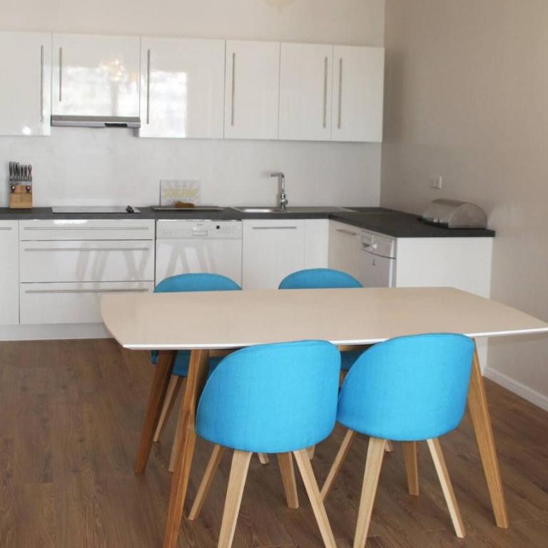 Fully AC, Port-view, 2 min beach and Palais - Apartment - 9