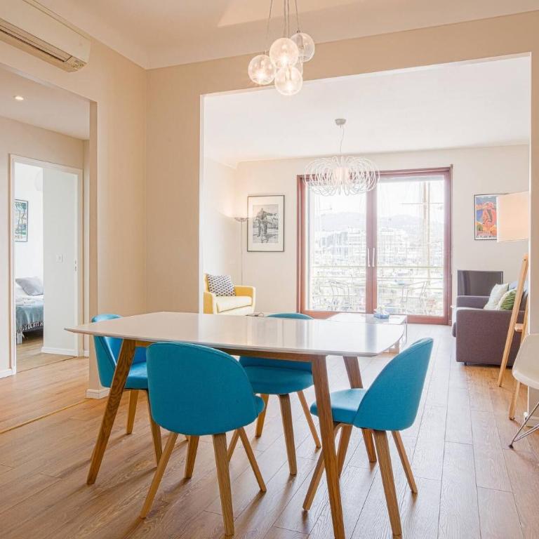 Fully AC, Port-view, 2 min beach and Palais - Apartment - 10