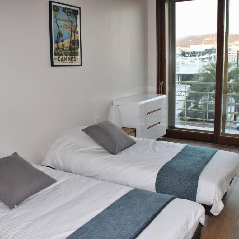 Fully AC, Port-view, 2 min beach and Palais - Apartment - 13