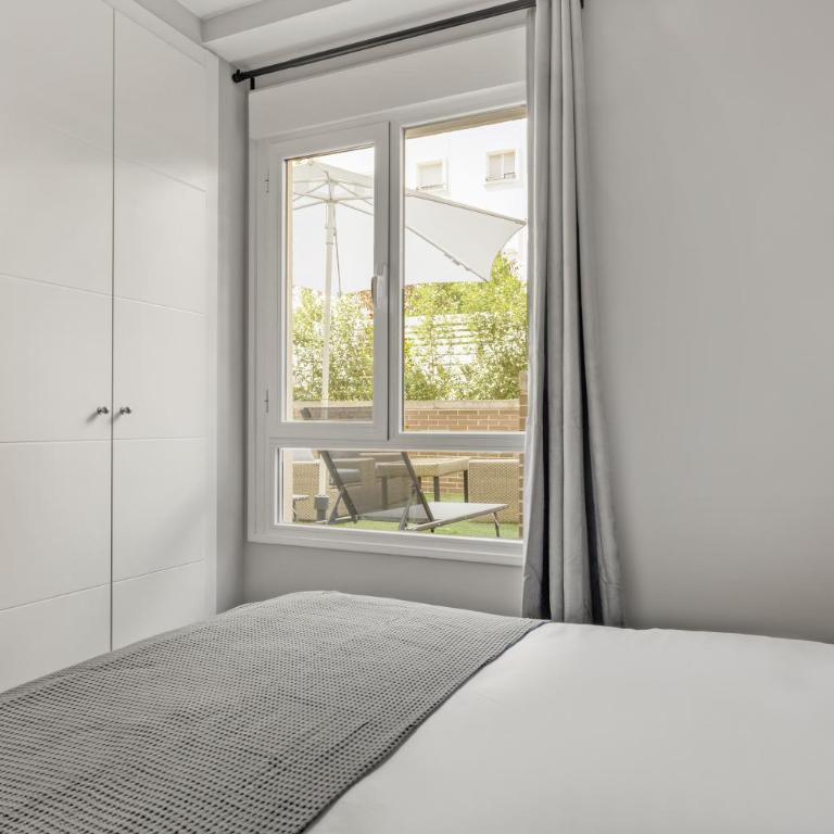 Cituspace Príncipe de Vergara - Two-Bedroom Apartment with Terrace - 12