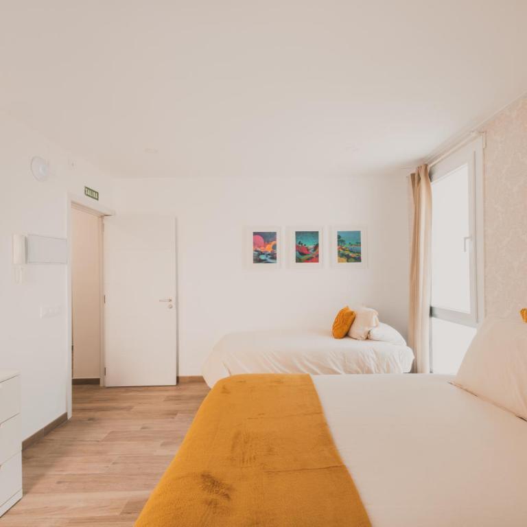 Apartamentos Santa Eugenia A - One-Bedroom Apartment - 5