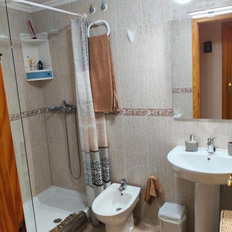 Magnificent Apartment Playa Paraiso - 3rd Floor Urb, leisure and swim num2 - Apartamento - 11