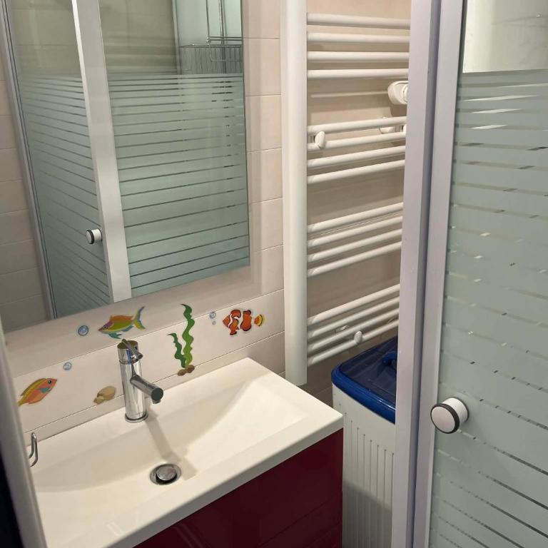 Charmant Studio 4 pers plein centre Parking privé - Studio with Sofa Bed - 11