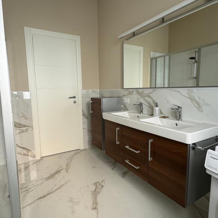 Sogno Sul Lago - Casa con 2 Camere da Letto - 13