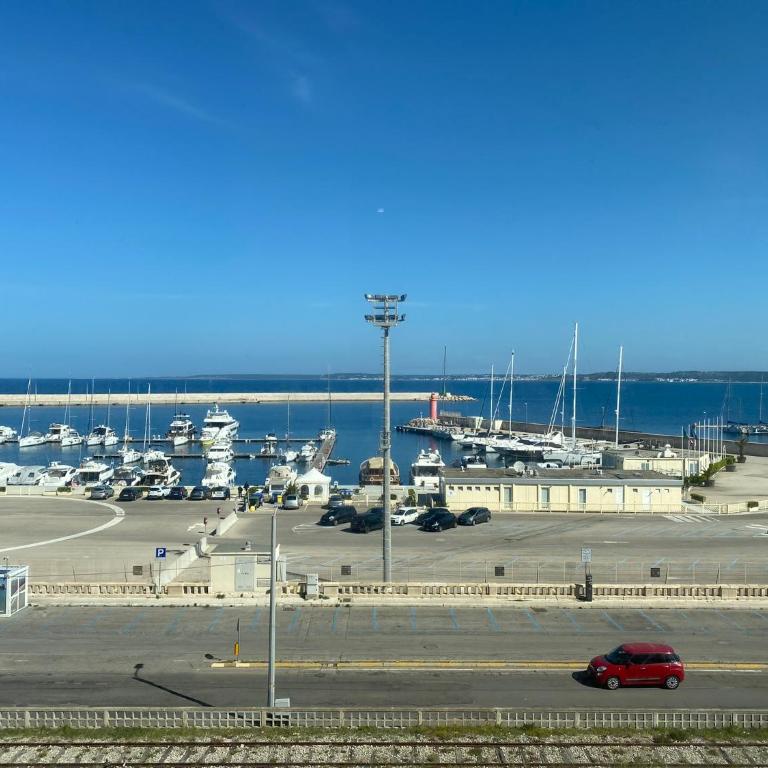 Maison Juliette de Luxe Gallipoli - Appartamento con 2 Camere da Letto, Balcone e Vista mare - 90