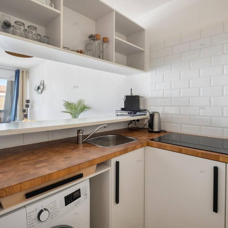 AS23993 - P2 Centre ville - parking privé et wifi - Apartment with Terrace - 4