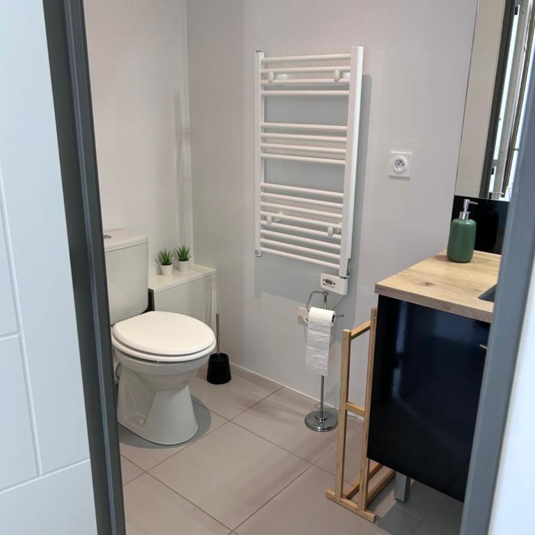 Les escapades Provençales - Apartment mit 1 Schlafzimmer und Poolblick - 2