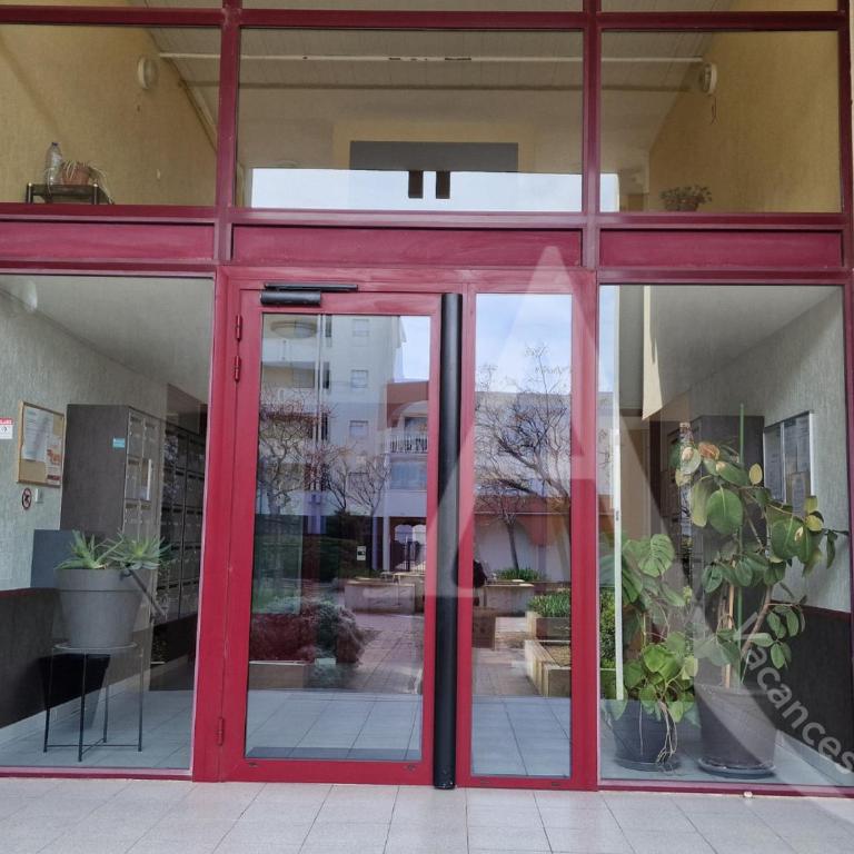 111 t2 proche plage, loggia - Appartement - Vue sur Piscine - 13