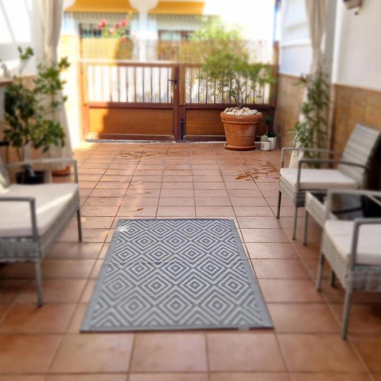 Casa Sol y Mar Torrox Costa, 3-Bedroom Holiday Home, 250m from Beach - Casa Vacacional de 3 dormitorios - 1