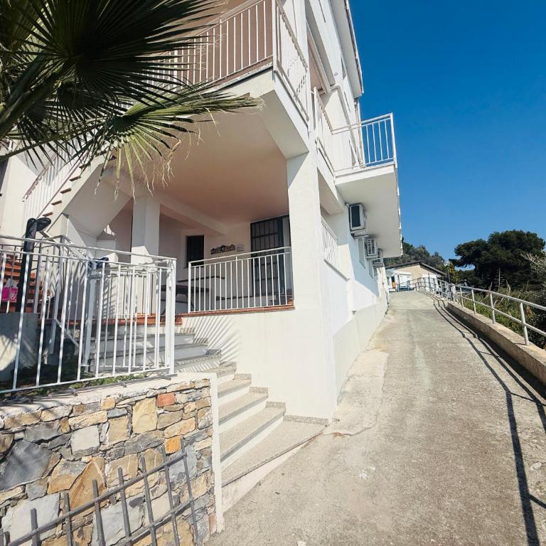 Elegante vista mare con posto auto privato - Casa Vacanze - 19