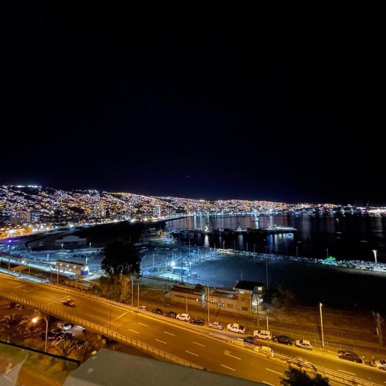 Dpto con la Mejor vista de Valparaíso - One-Bedroom Apartment - 21