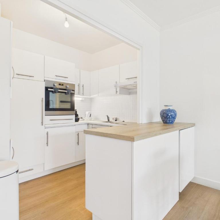 À 70m de la plage, appartement pour 2 sur la Baule - Apartment - 3