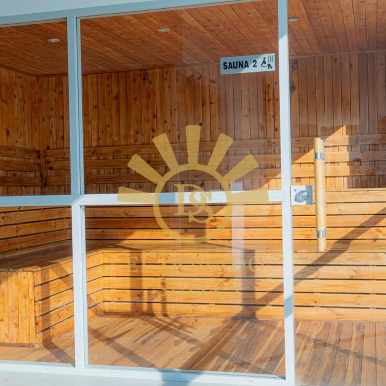 Beautiful modern suite near the sea Playa Salguero - One-Bedroom Apartment - 3