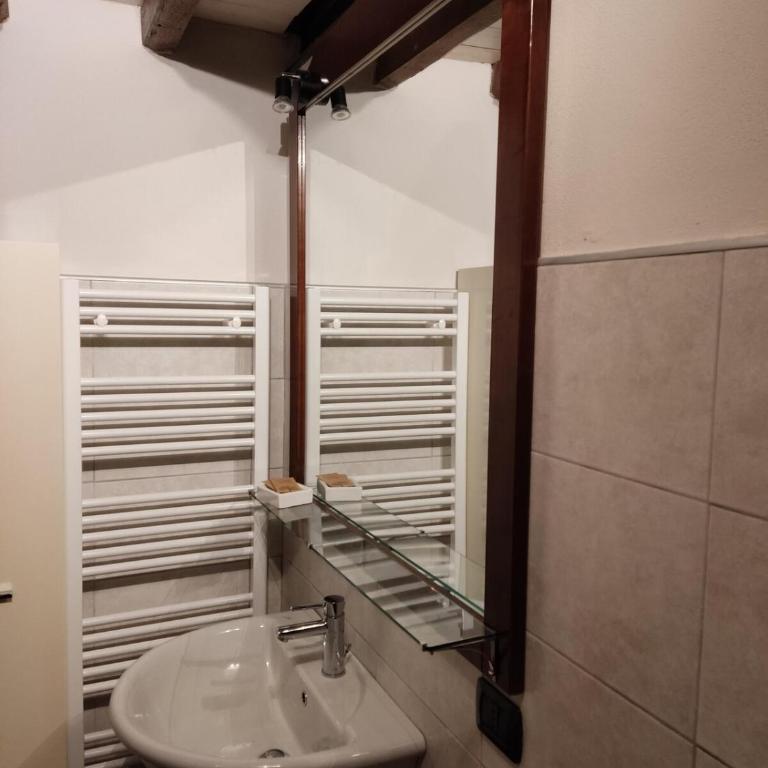 Casa Pentelho Bergamo - Appartamento Monolocale con 1 Letto Matrimoniale - 3