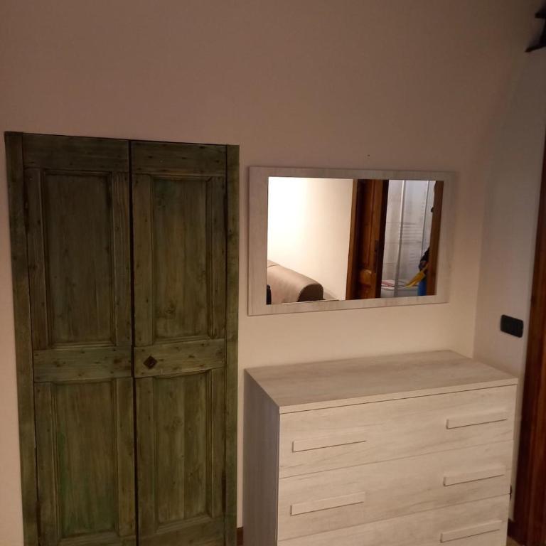 Casa Pentelho Bergamo - Appartamento Monolocale con 1 Letto Matrimoniale - 40