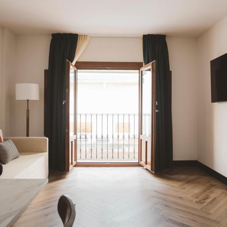 Honest Granada Hotel - One-Bedroom Apartment - Annex - 5