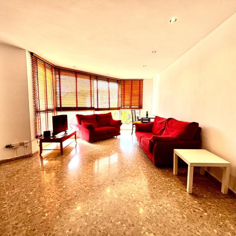 Travel Habitat Grau-Ayora Apartment - Free PARKING - Three-Bedroom Apartment - 21