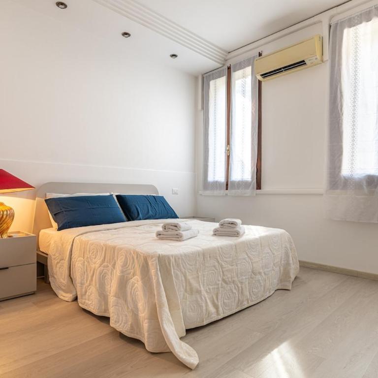 Domus Aurum - Raffinato e Confortevole Appartamento in Centro Storico fuori dalla ZTL - Appartamento con 1 Camera da Letto - 15