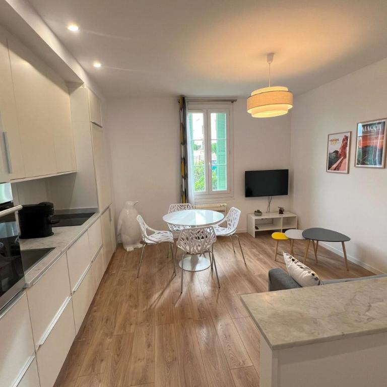 Aurélie - Charming 1Br Trottel Beach - by TGB - Apartment - 16