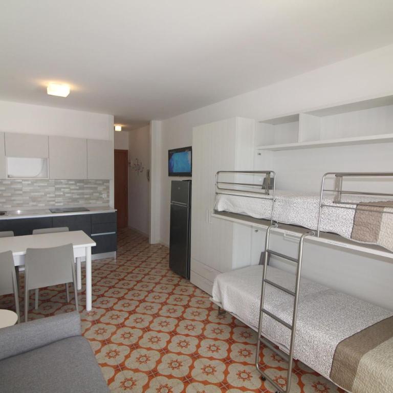 Residence Isvico - Monolocale con Terrazza - 13