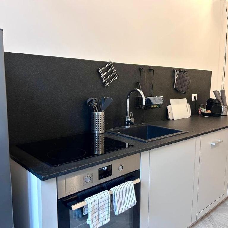 Vicolo Doria 2 - Appartamento con 2 Camere da Letto - 17