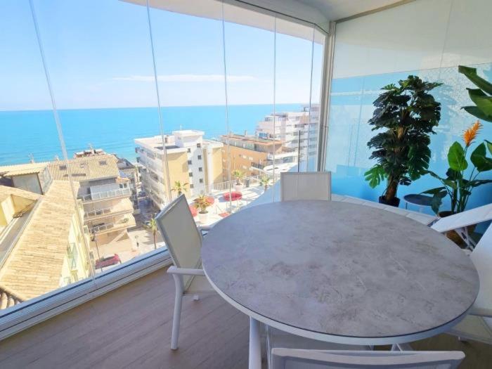 Amazing Sea Views, The Wave - One-Bedroom Apartment - 49