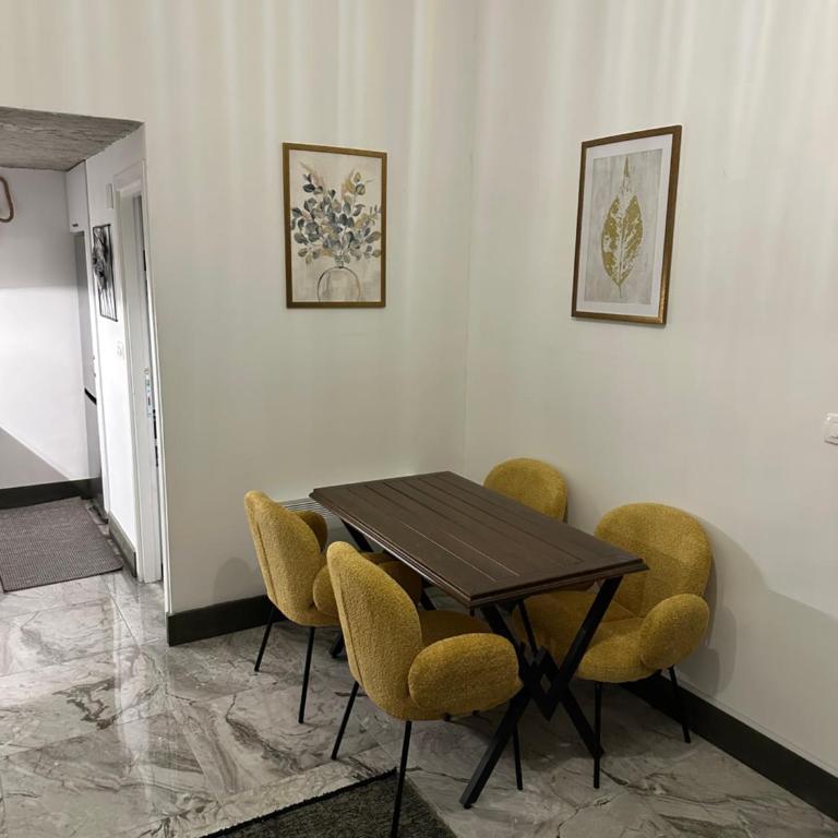 Budva center residence - Apartman sa 2 Spavaće Sobe - 12