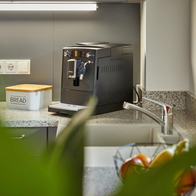 Bader Suites - Apartments - Deluxe Apartment mit 2 Schlafzimmern - 6