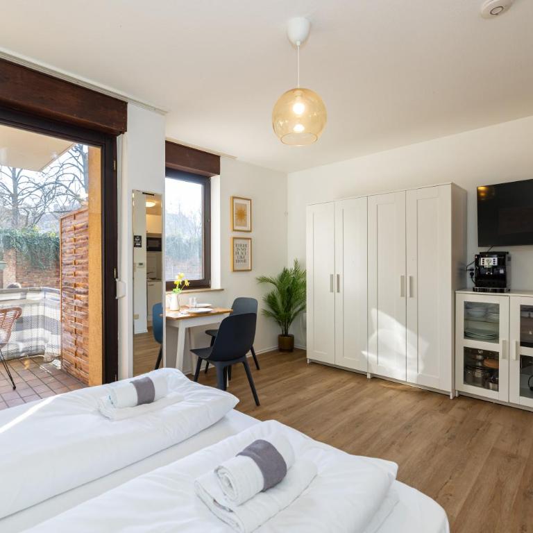 Nette Apartments mit Terrasse - Studio 1 with double bed - 10