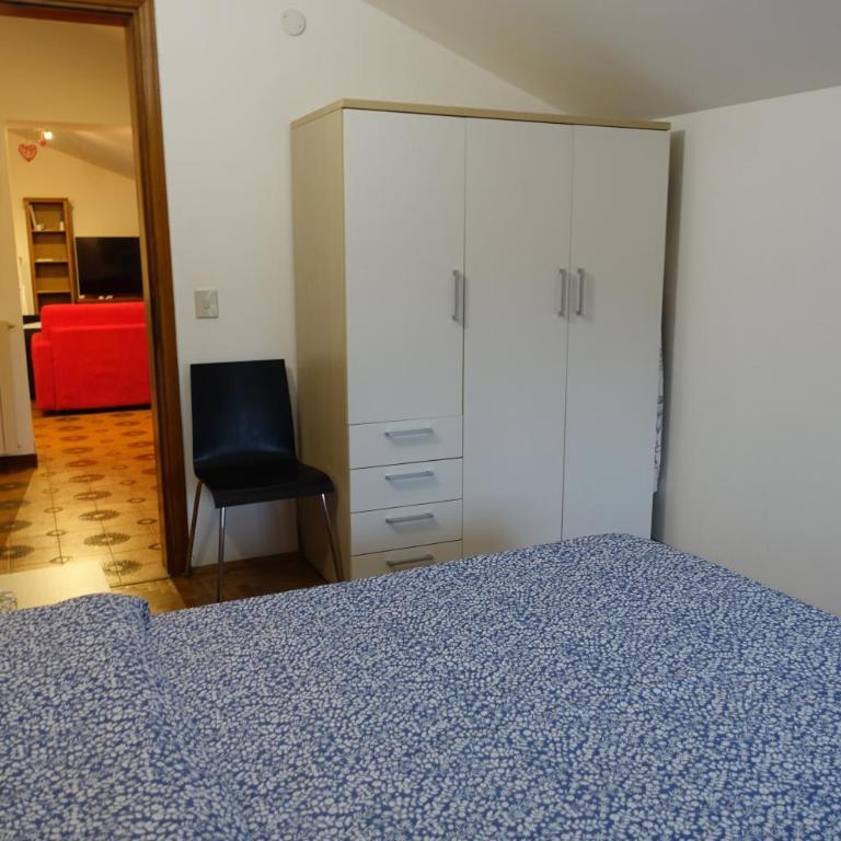 Casa Bonollo int 6 Agenzia Arcobaleno - Appartamento con 2 Camere da Letto - 10