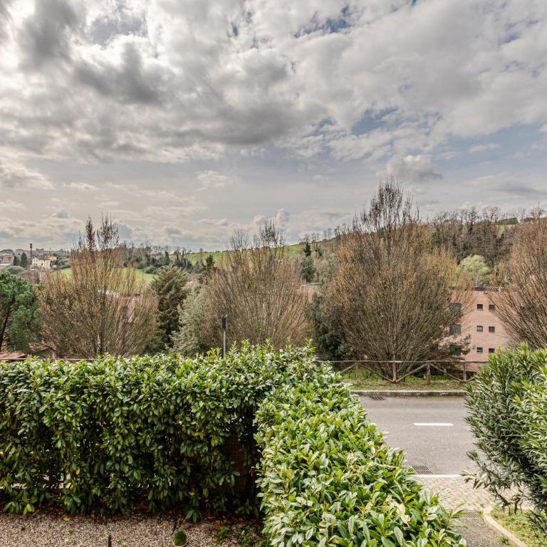 Cozy Scacciapensieri - Two-Bedroom Apartment - 17