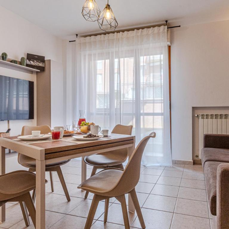Cozy Scacciapensieri - Two-Bedroom Apartment - 47