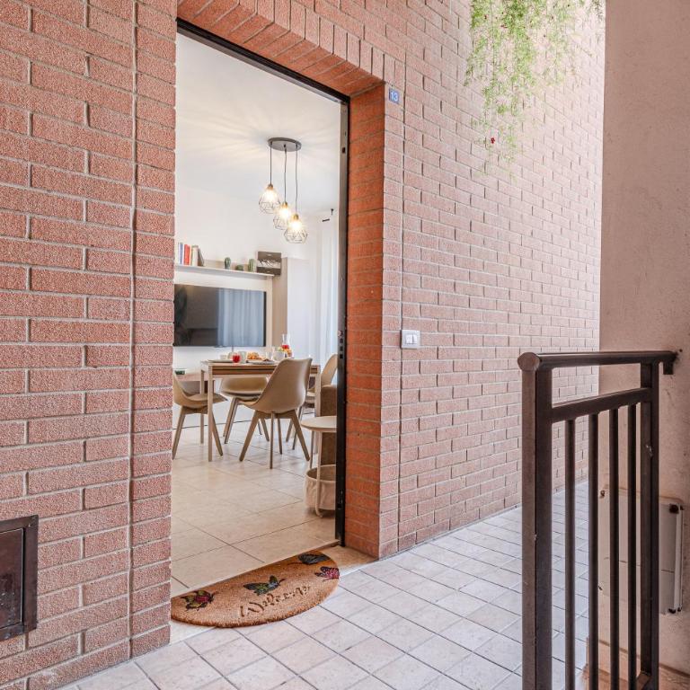 Cozy Scacciapensieri - Two-Bedroom Apartment - 60
