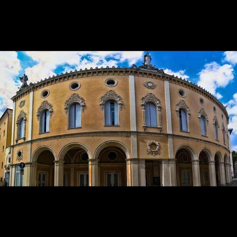 Bilocale Di Lusso Centro Storico zona Verdi - Appartamento con 1 Camera da Letto - 1