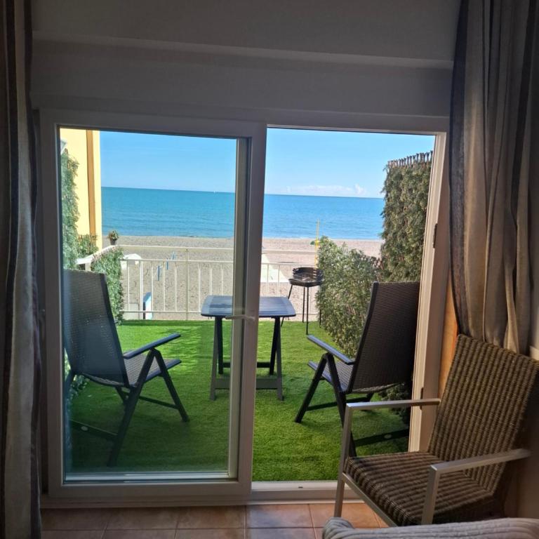 Apartamento en Primera Línea de Playa de La Carihuela - Apartamento de 1 dormitorio - 5