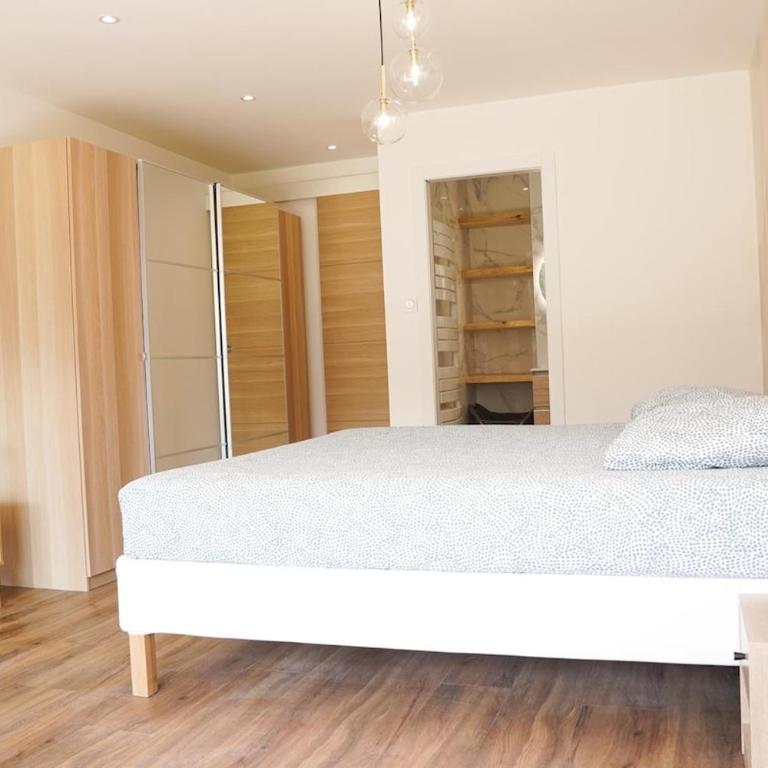 Appartement Standing 70m2 proche mer avec piscine - Appartement 3 Chambres - 11
