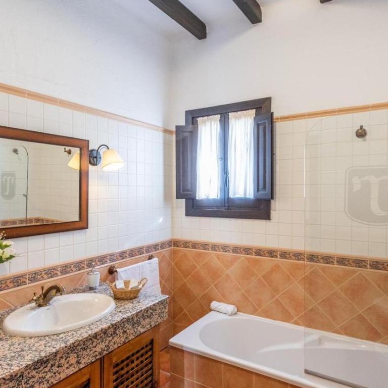 Casa Castillo Malaga by Ruralidays - Four-Bedroom Villa - 19