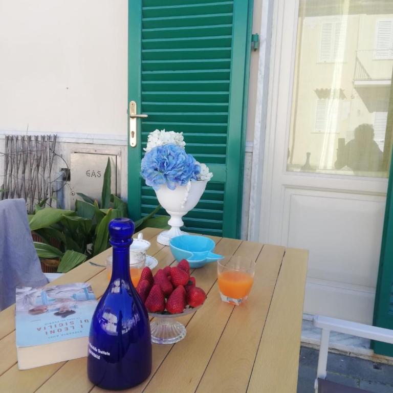 Casa Patrizia - Elegant two bedroom seafront house on Viareggio Promenade - Casa con 2 Camere da Letto - 5