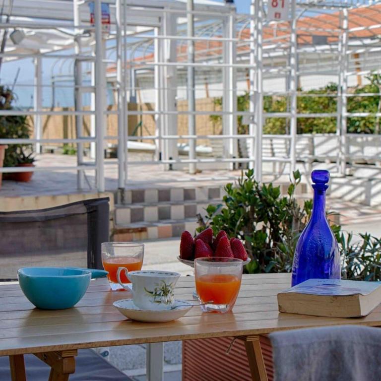 Casa Patrizia - Elegant two bedroom seafront house on Viareggio Promenade - Casa con 2 Camere da Letto - 7