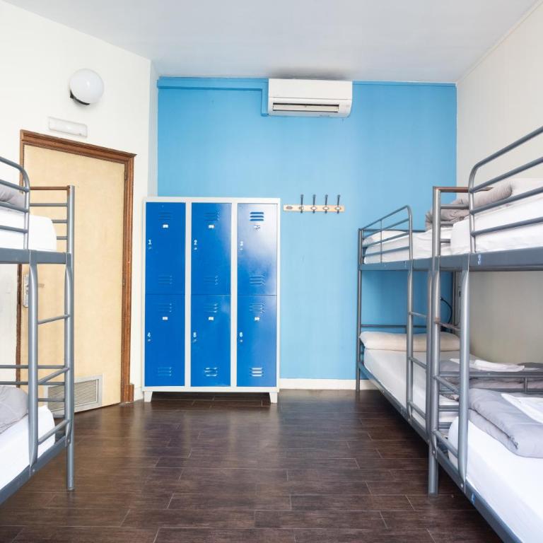 360 Hostel Centro - Single Bed in 6-Bed Dormitory Room - 3